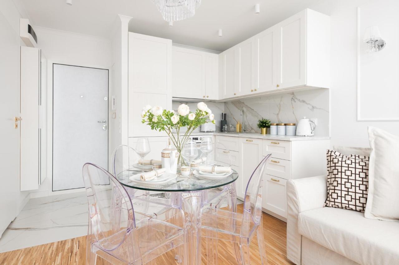 Glam & Modern By Cooee Apartments Варшава Екстериор снимка